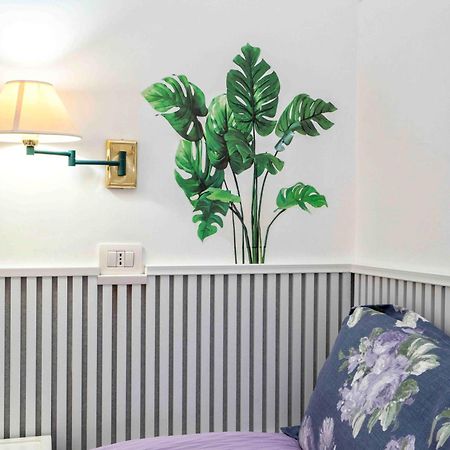 Rodoflor Rooms Кастеламаре ди Стабия Екстериор снимка