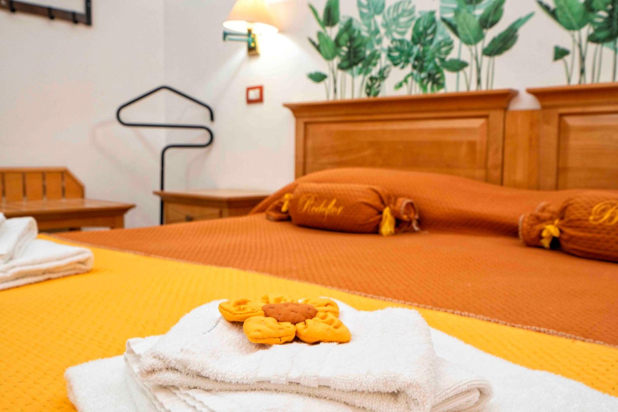 Rodoflor Rooms Кастеламаре ди Стабия Екстериор снимка