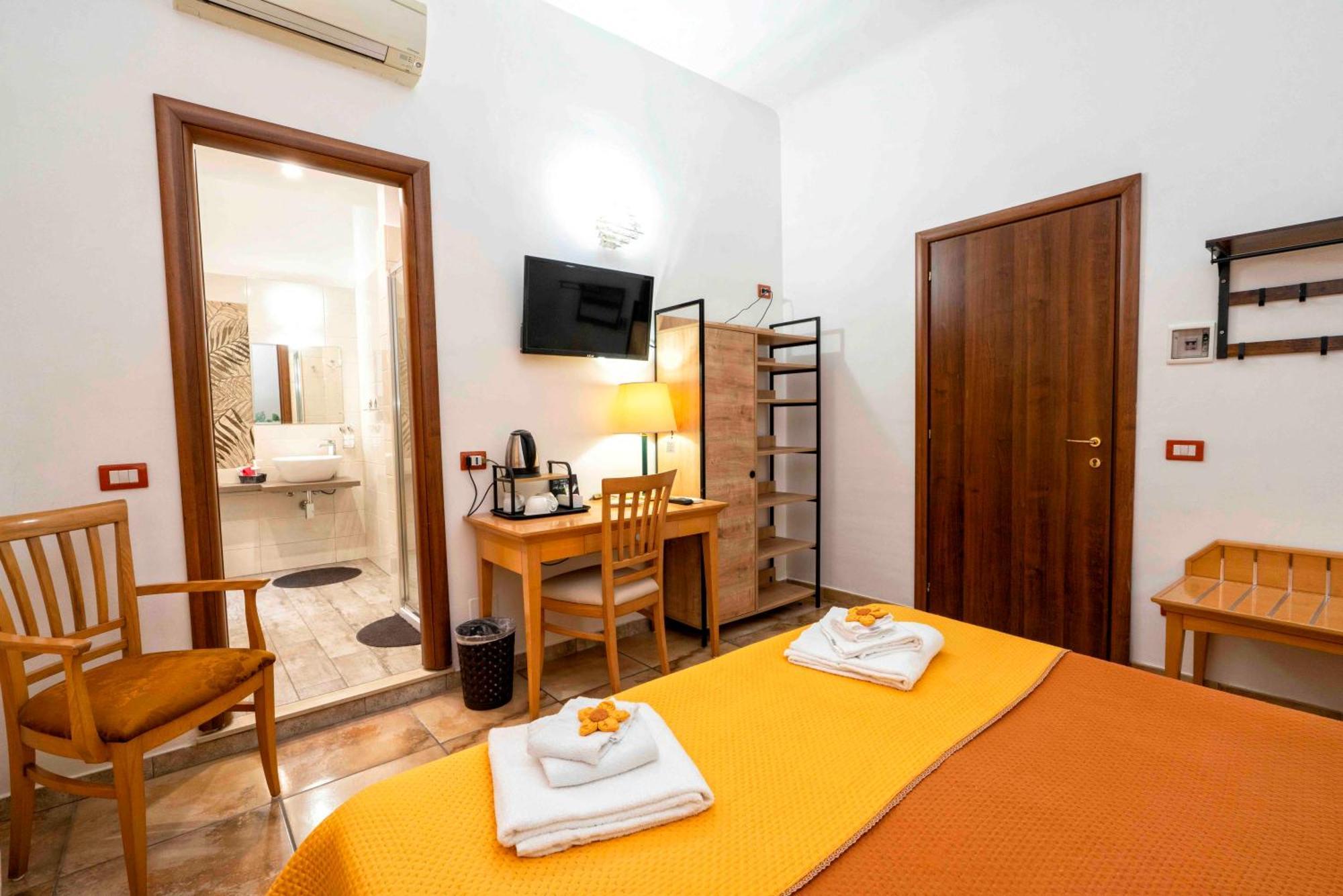 Rodoflor Rooms Кастеламаре ди Стабия Екстериор снимка